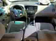 2014 Nissan Pathfinder SV с VIN 5N1AR2MN7EC649842, выставлен на аукционе Copart как лот 70925955 с пробегом 165 661 миль миль и Списание • Salvage title. История ставок и продаж доступна на DreamBid. Изображение 8.