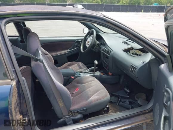 2001 Chevrolet Cavalier with VIN 1G1JF12T417403433, listed as a IAAI auction lot 42632266 with 141,980 mi miles and . Bid and sale history available at DreamBid. Image 5.