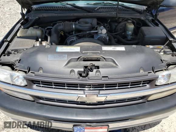 2000 Chevrolet Silverado 1500 LS с VIN 1GCEC14W5YZ181489, выставлен на аукционе Copart как лот 55621945 с пробегом 223 065 миль миль и Списание • Salvage title. История ставок и продаж доступна на DreamBid. Изображение 11.