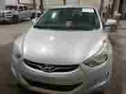 2013 Hyundai Elantra GLS z VIN 5NPDH4AE6DH300890, wystawiony jako IAAI lot #43073166 z przebiegiem 163 666 mil mil oraz . Historia ofert i sprzedaży dostępna na DreamBid. Obrazek 12.
