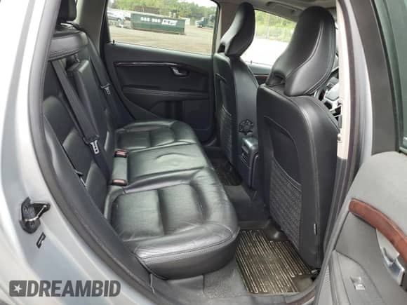 2012 Volvo XC70 3.2L with VIN YV4940BZ2C1125570, listed as a Copart auction lot 68689545 with 231,658 mi miles and Clean title. Bid and sale history available at DreamBid. Image 10.