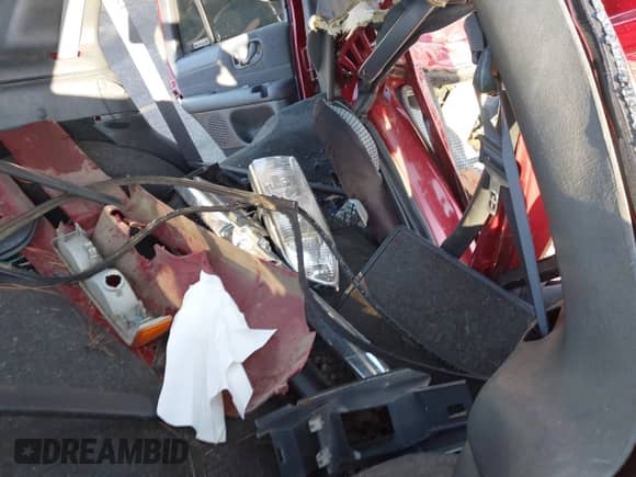 2000 Chevrolet Blazer LS with VIN 1GNDT13W6YK162818, listed as a IAAI auction lot 42161533 with Not provided miles and . Bid and sale history available at DreamBid. Image 8.