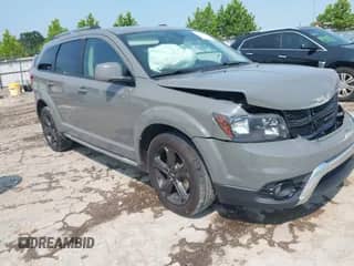 2019 Dodge Journey Crossroad with VIN 3C4PDCGGXKT809955, listed as a IAAI auction lot 42929763 with 81,769 mi miles and . Bid and sale history available at DreamBid. Image 1.