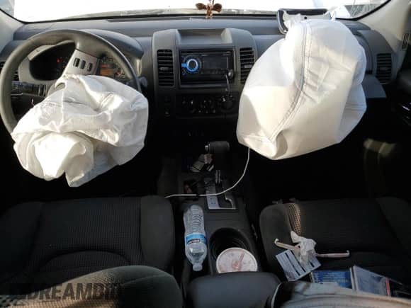 2005 Nissan Frontier Nismo с VIN 1N6AD07W15C410456, выставлен на аукционе Copart как лот 78011124 с пробегом 132 845 миль миль и Списание • Salvage title. История ставок и продаж доступна на DreamBid. Изображение 8.