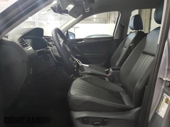 2024 Volkswagen Tiguan SE с VIN 3VV2B7AX5RM107578, выставлен на аукционе Copart как лот 82129615 с пробегом 3 775 миль миль и Списание • Salvage title. История ставок и продаж доступна на DreamBid. Изображение 7.