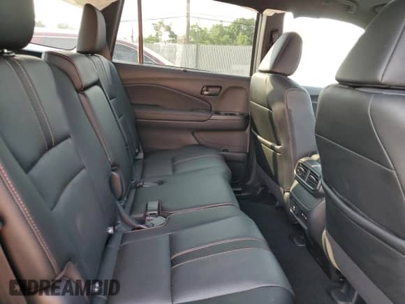 2025 Honda Passport TrailSport with VIN 5FNYF8H6XSB005686, listed as a Copart auction lot 67191165 with 8,768 mi miles and Salvage title. Bid and sale history available at DreamBid. Image 11.