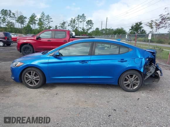 2018 Hyundai Elantra SEL with VIN 5NPD84LF4JH332416, listed as a IAAI auction lot 43356534 with 111,057 mi miles and . Bid and sale history available at DreamBid. Image 14.