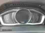 2017 Volvo S60 Inscription Platinum с VIN LYV402TM1HB151651, выставлен на аукционе Copart как лот 80094125 с пробегом 122 457 миль миль и Списание • Salvage title. История ставок и продаж доступна на DreamBid. Изображение 9.