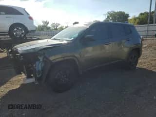 2018 Jeep Compass Sport z VIN 3C4NJCAB9JT442929, wystawiony jako Copart lot #83794845 z przebiegiem 132 180 mil mil oraz Szkoda całkowita • Salvage title. Historia ofert i sprzedaży dostępna na DreamBid. Obrazek 1.