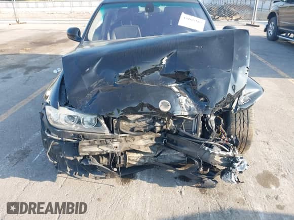 2010 BMW 3 Series 335d с VIN WBAPN7C57AA778661, выставлен на аукционе IAAI как лот 43165287 с пробегом 164 036 миль миль и . История ставок и продаж доступна на DreamBid. Изображение 12.