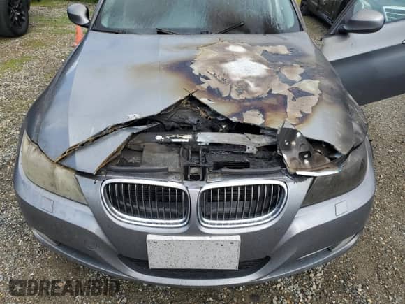 2009 BMW 3 Series 335d с VIN WBAPN73529A265099, выставлен на аукционе Copart как лот 49003015 с пробегом Не указан миль и Списание • Salvage title. История ставок и продаж доступна на DreamBid. Изображение 11.