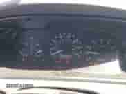 2001 Toyota Camry LE z VIN JT2BF28K110306353, wystawiony jako IAAI lot #42690685 z przebiegiem 309 278 mil mil oraz . Historia ofert i sprzedaży dostępna na DreamBid. Obrazek 7.