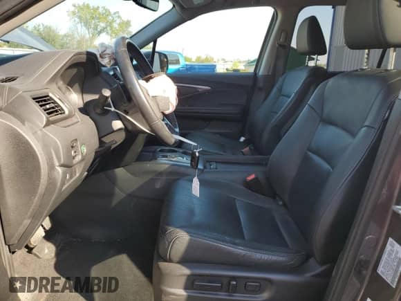 2021 Honda Pilot Special Edition с VIN 5FNYF6H23MB017330, выставлен на аукционе Copart как лот 80942925 с пробегом 57 826 миль миль и На запчасти • Non repairable. История ставок и продаж доступна на DreamBid. Изображение 7.