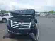 2017 Cadillac Escalade Platinum with VIN 1GYS4DKJ6HR150478, listed as a IAAI auction lot 42507917 with 123,083 mi miles and . Bid and sale history available at DreamBid. Image 12.