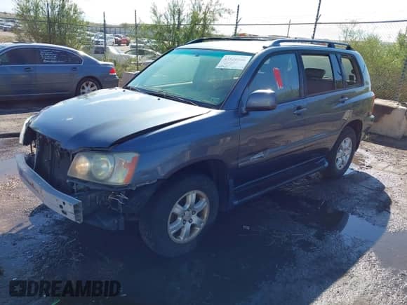 2003 Toyota Highlander с VIN JTEHF21A030148508, выставлен на аукционе IAAI как лот 43520446 с пробегом 179 803 миль миль и . История ставок и продаж доступна на DreamBid. Изображение 2.