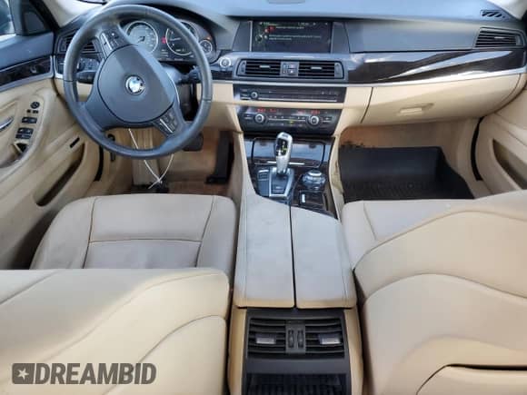 2013 BMW 5 Series 535i с VIN WBAFR7C57DC823199, выставлен на аукционе Copart как лот 84221225 с пробегом 65 957 миль миль и На запчасти • Non repairable. История ставок и продаж доступна на DreamBid. Изображение 8.