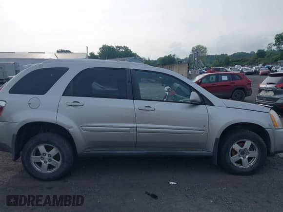 2008 Chevrolet Equinox LT с VIN 2CNDL43F986058090, выставлен на аукционе IAAI как лот 42675655 с пробегом 205 290 миль миль и . История ставок и продаж доступна на DreamBid. Изображение 13.
