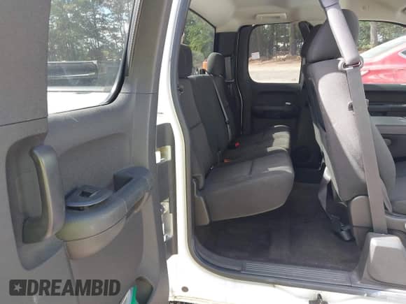 2012 Chevrolet Silverado 1500 LT с VIN 1GCRCSE09CZ305175, выставлен на аукционе IAAI как лот 43354303 с пробегом 88 999 миль миль и . История ставок и продаж доступна на DreamBid. Изображение 8.