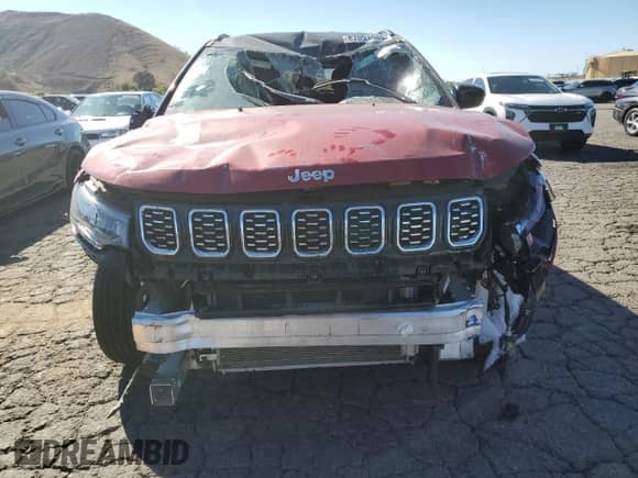 2025 Jeep Compass Limited с VIN 3C4NJDCN3ST546234, выставлен на аукционе Copart как лот 87091085 с пробегом 14 234 миль миль и На запчасти • Non repairable. История ставок и продаж доступна на DreamBid. Изображение 5.