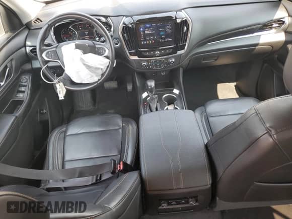 2021 Chevrolet Traverse LT z VIN 1GNEVHKW0MJ257061, wystawiony jako Copart lot #63648405 z przebiegiem 102 780 mil mil oraz Nie do naprawy • Non repairable. Historia ofert i sprzedaży dostępna na DreamBid. Obrazek 8.