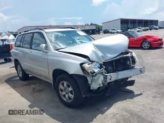 2006 Toyota Highlander w/3rd Row z VIN JTEDP21A860095573, wystawiony jako IAAI lot #42745212 z przebiegiem 136 798 mil mil oraz . Historia ofert i sprzedaży dostępna na DreamBid. Obrazek 1.