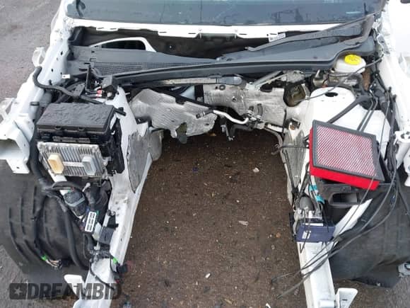 2022 Dodge Durango GT Plus z VIN 1C4RDJDG0NC215571, wystawiony jako IAAI lot #41211078 z przebiegiem Nie podano mil oraz . Historia ofert i sprzedaży dostępna na DreamBid. Obrazek 10.