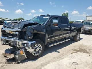 2019 Chevrolet Silverado 1500 с VIN 1GC4CXEY4KF170331, выставлен на аукционе Copart как лот 63384875 с пробегом 87 514 миль миль и Списание • Salvage title. История ставок и продаж доступна на DreamBid. Изображение 1.