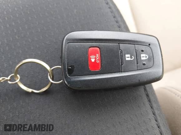 2019 Toyota Prius LE с VIN JTDL9RFU5K3000319, выставлен на аукционе IAAI как лот 43366826 с пробегом 35 489 миль миль и . История ставок и продаж доступна на DreamBid. Изображение 11.