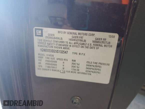 2009 Chevrolet Traverse LTZ with VIN 1GNEV33D29S132547, listed as a Copart auction lot 70061145 with 130,931 mi miles and Clean title. Bid and sale history available at DreamBid. Image 13.