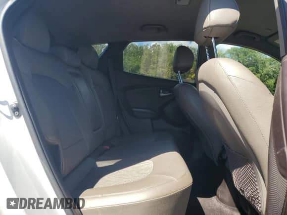 2014 Hyundai Tucson Limited with VIN KM8JU3AG8EU906866, listed as a Copart auction lot 71864775 with 133,483 mi miles and Salvage title. Bid and sale history available at DreamBid. Image 11.