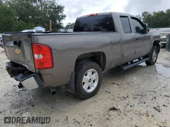 2012 Chevrolet Silverado 1500 LT z VIN 1GCRKSE70CZ197500, wystawiony jako Copart lot #81790315 z przebiegiem 120 604 mil mil oraz Szkoda całkowita • Salvage title. Historia ofert i sprzedaży dostępna na DreamBid. Obrazek 3.