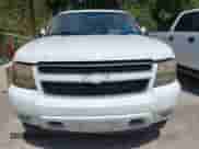2007 Chevrolet Suburban LTZ with VIN 3GNFK16377G101075, listed as a IAAI auction lot 43025258 with Not provided miles and . Bid and sale history available at DreamBid. Image 12.