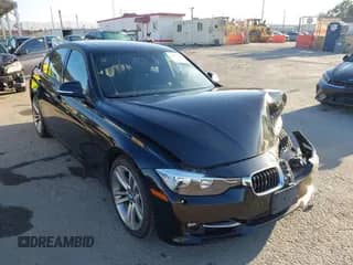 2013 BMW 3 Series 328i с VIN WBA3C1C5XDF443225, выставлен на аукционе IAAI как лот 43090496 с пробегом 54 209 миль миль и . История ставок и продаж доступна на DreamBid. Изображение 1.