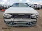2018 BMW 3 Series 320i z VIN WBA8E1G56JNU93213, wystawiony jako Copart lot #85724055 z przebiegiem 59 597 mil mil oraz Szkoda całkowita • Salvage title. Historia ofert i sprzedaży dostępna na DreamBid. Obrazek 5.
