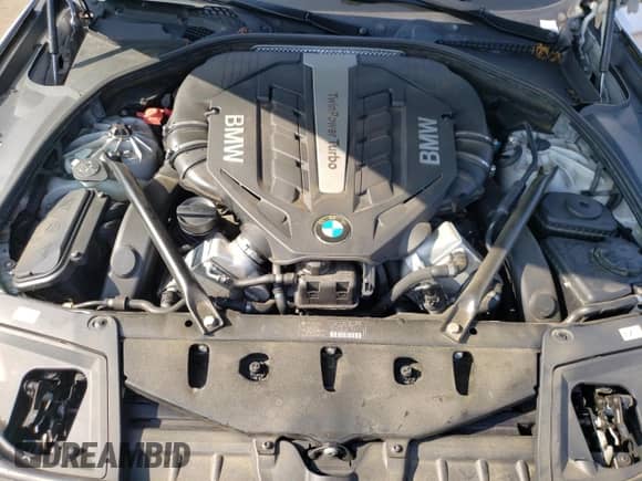 2012 BMW 5 Series 550i xDrive with VIN WBAFU9C51CC787339, listed as a Copart auction lot 68117195 with 103,100 mi miles and Salvage title. Bid and sale history available at DreamBid. Image 11.