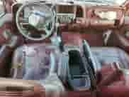 1998 Chevrolet Tahoe с VIN 1GNEK13R1WJ318252, выставлен на аукционе Copart как лот 86267815 с пробегом 248 020 миль миль и Списание • Salvage title. История ставок и продаж доступна на DreamBid. Изображение 8.