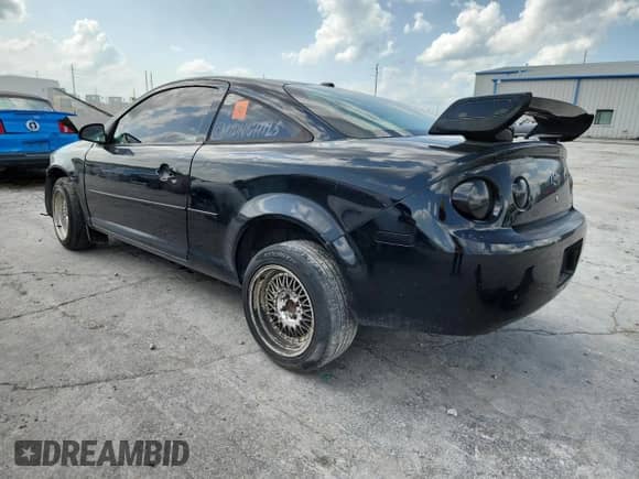 2009 Chevrolet Cobalt LS с VIN 1G1AS18H197194601, выставлен на аукционе Copart как лот 65317035 с пробегом 225 028 миль миль и Списание • Salvage title. История ставок и продаж доступна на DreamBid. Изображение 2.