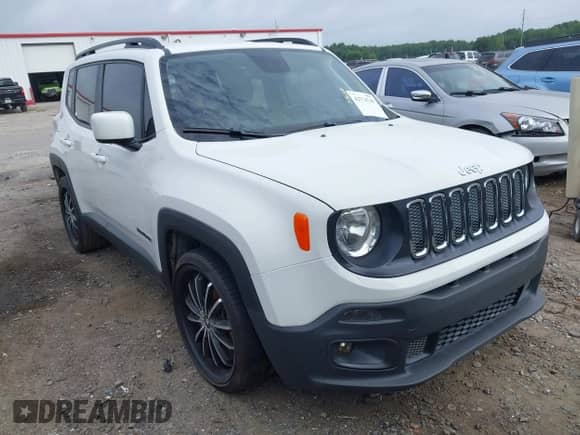 2018 Jeep Renegade Latitude with VIN ZACCJABB5JPJ67879, listed as a IAAI auction lot 42754749 with 114,217 mi miles and . Bid and sale history available at DreamBid. Image 1.