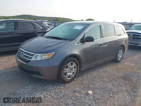 2012 Honda Odyssey LX z VIN 5FNRL5H2XCB065719, wystawiony jako IAAI lot #43173490 z przebiegiem 242 271 mil mil oraz . Historia ofert i sprzedaży dostępna na DreamBid. Obrazek 22.