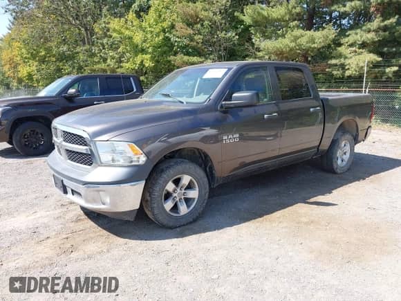2014 Ram 1500 Tradesman z VIN 1C6RR7KG2ES302229, wystawiony jako IAAI lot #43192652 z przebiegiem 276 115 mil mil oraz . Historia ofert i sprzedaży dostępna na DreamBid. Obrazek 2.
