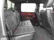 2020 Ram 1500 Rebel z VIN 1C6SRFLT7LN137992, wystawiony jako Copart lot #86550465 z przebiegiem 45 615 mil mil oraz Czysty tytuł • Clean title. Historia ofert i sprzedaży dostępna na DreamBid. Obrazek 10.