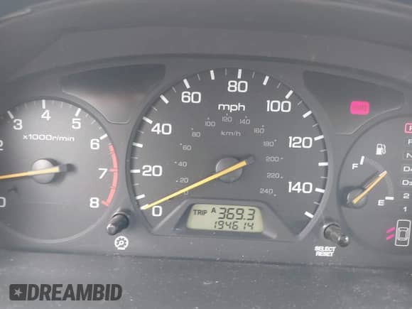 2001 Honda Accord EX с VIN 1HGCG16501A047043, выставлен на аукционе IAAI как лот 43333762 с пробегом 194 614 миль миль и . История ставок и продаж доступна на DreamBid. Изображение 7.