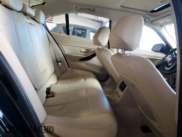 2014 BMW 3 Series 328i xDrive с VIN WBA3B5G5XENS07735, выставлен на аукционе Copart как лот 86817795 с пробегом 143 552 миль миль и Списание • Salvage title. История ставок и продаж доступна на DreamBid. Изображение 10.