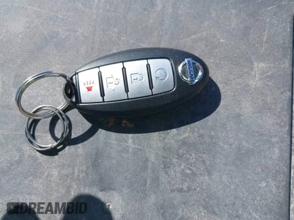 2017 Nissan Pathfinder S z VIN 5N1DR2MN1HC673409, wystawiony jako IAAI lot #41992057 z przebiegiem 132 562 mil mil oraz . Historia ofert i sprzedaży dostępna na DreamBid. Obrazek 11.