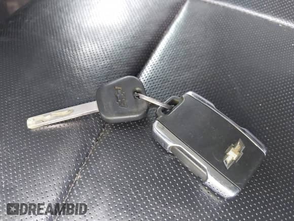 2016 Chevrolet Silverado 1500 LTZ с VIN 3GCUKSEC8GG239263, выставлен на аукционе IAAI как лот 42407990 с пробегом 174 821 миль миль и . История ставок и продаж доступна на DreamBid. Изображение 11.