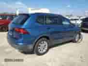 2018 Volkswagen Tiguan S with VIN 3VV1B7AX9JM088825, listed as a Copart auction lot 81417445 with 128,130 mi miles and Clean title. Bid and sale history available at DreamBid. Image 3.