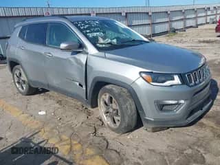 2018 Jeep Compass Limited with VIN 3C4NJCCB5JT358779, listed as a IAAI auction lot 42835862 with 145,835 mi miles and . Bid and sale history available at DreamBid. Image 1.