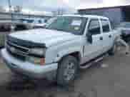 2007 Chevrolet Silverado 1500 LT3 z VIN 2GCEK13Z071118967, wystawiony jako IAAI lot #41677414 z przebiegiem 279 838 mil mil oraz . Historia ofert i sprzedaży dostępna na DreamBid. Obrazek 17.