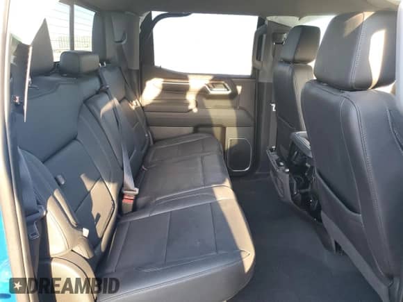 2022 Chevrolet Silverado 1500 RST with VIN 1GCUDEET6NZ575504, listed as a Copart auction lot 50902685 with 18,533 mi miles and Salvage title. Bid and sale history available at DreamBid. Image 10.