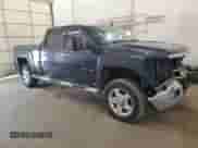 2011 Chevrolet Silverado 2500HD LTZ z VIN 1GC1KYC89BF140398, wystawiony jako Copart lot #62072845 z przebiegiem 205 918 mil mil oraz Szkoda całkowita • Salvage title. Historia ofert i sprzedaży dostępna na DreamBid. Obrazek 4.